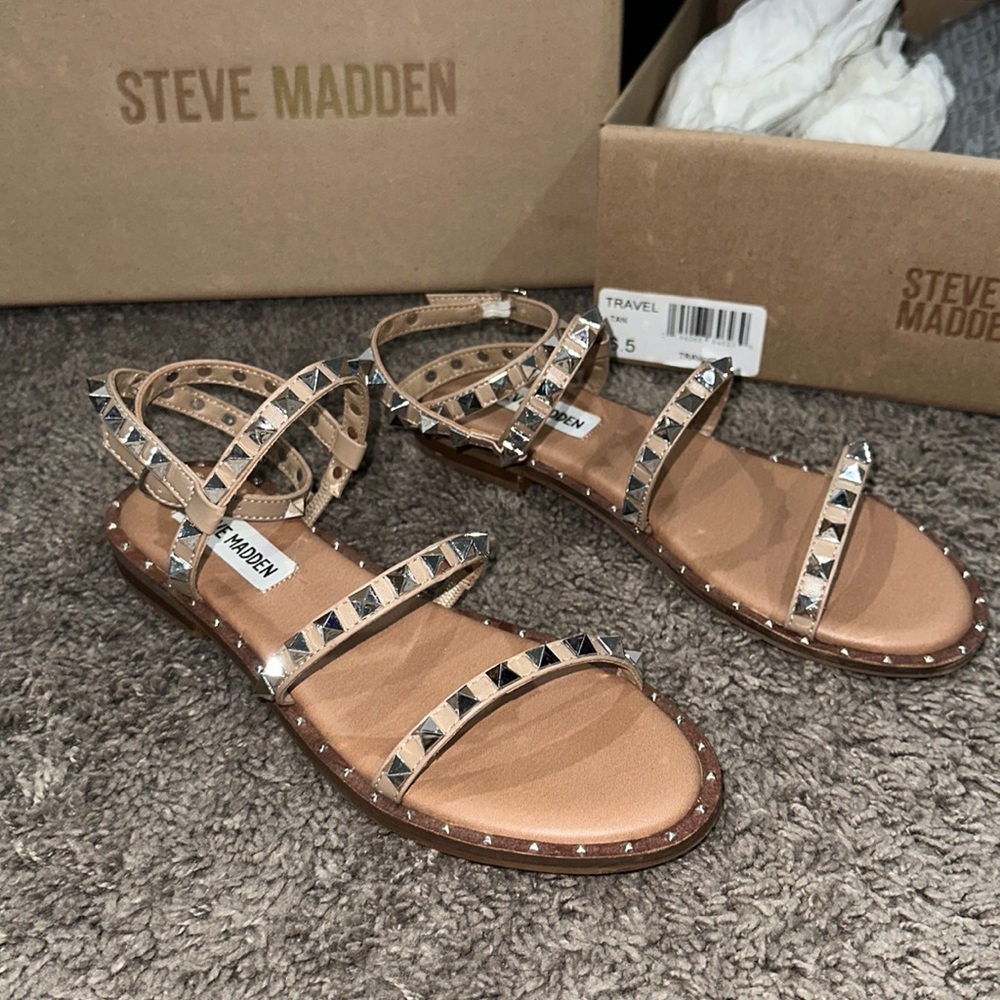 Steve Madden sandals